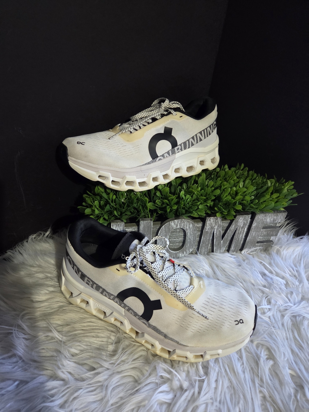 On Running Cloudmonster White/Black Men Running Shoes. Size 8.5